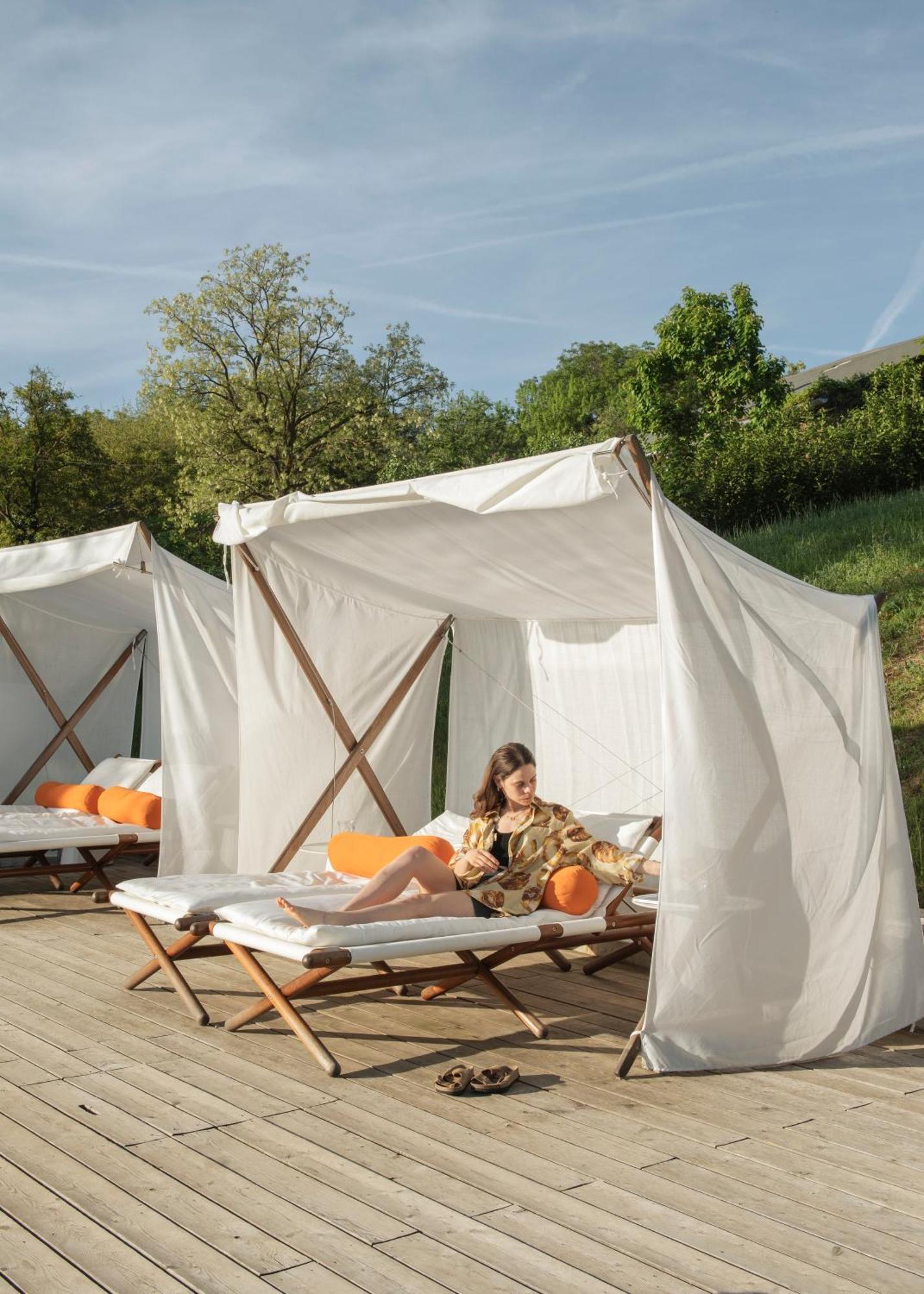 Szegzard - The Lodge Сексард Экстерьер фото